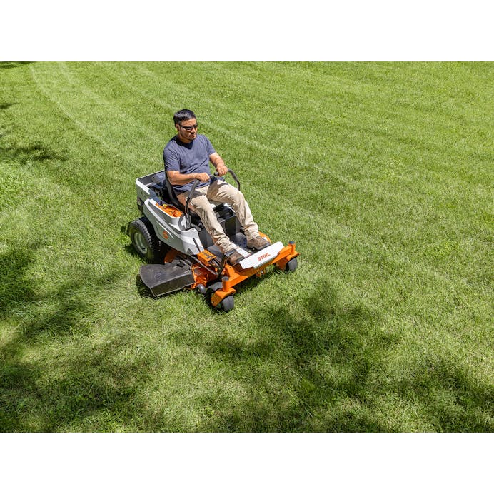 STIHL® RZ 142 Zero Turn Mower – Markham Mower